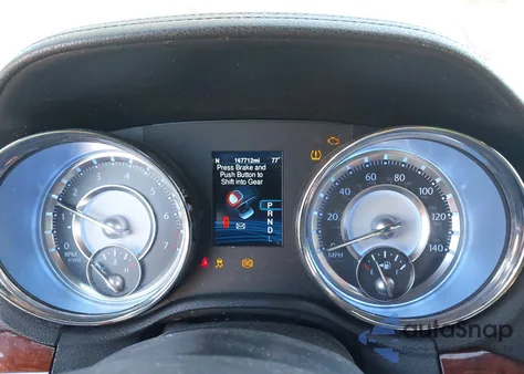 2013 Chrysler 300 Motown из США, поврежденный, VIN 2C3CCAAG1DH657045